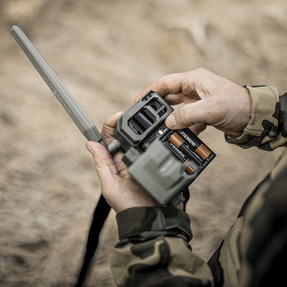 SPYPOINT LM2 Cellular Trail Camera - 20MP Photos, Infrared Night Vision Photos, 90' Flash & Detection, 0.5S Trigger Speed, Optimized Antenna (US)