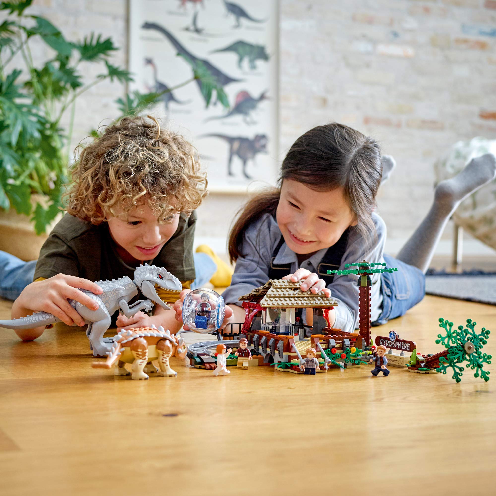 LEGO Jurassic World Indominus rex vs. Ankylosaurus 75941 (537 Pieces)