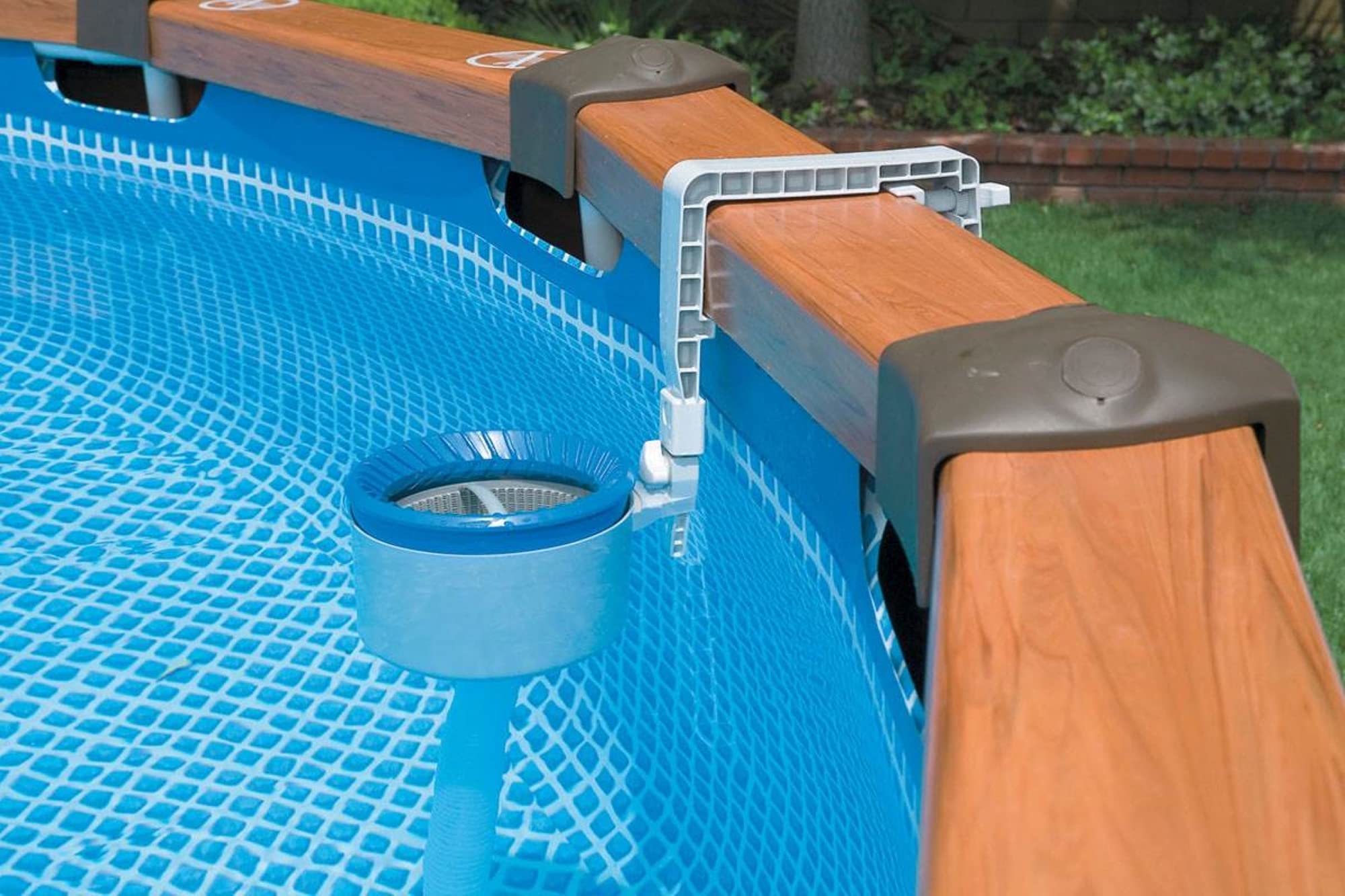Intex Deluxe Wall Mounted Pool Surface Automatic Skimmer with Removable Strainer