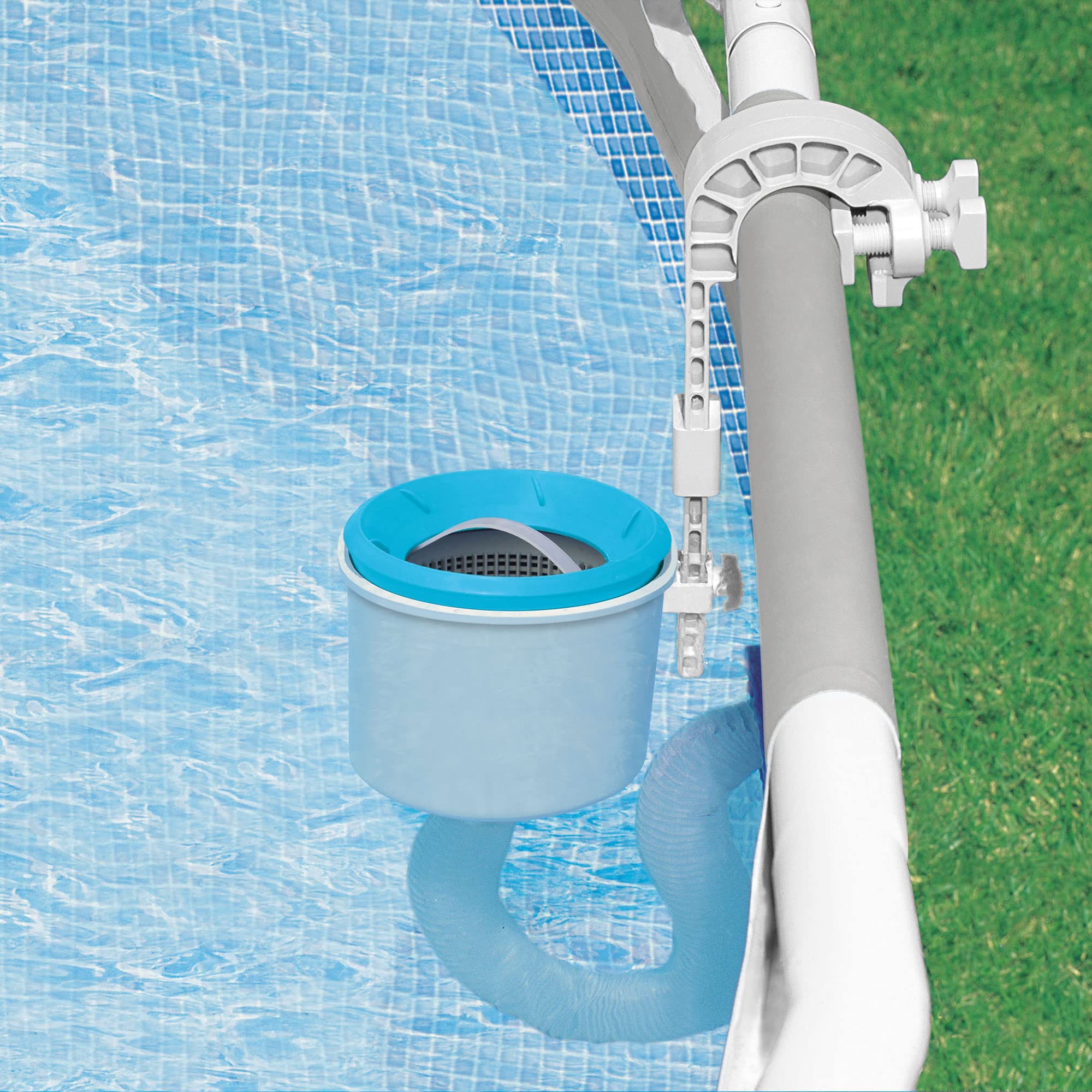 Intex Deluxe Wall Mounted Pool Surface Automatic Skimmer with Removable Strainer