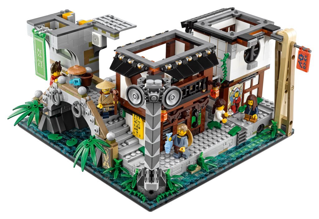 LEGO NINJAGO Ninjago City 70620 (4867 Pieces)
