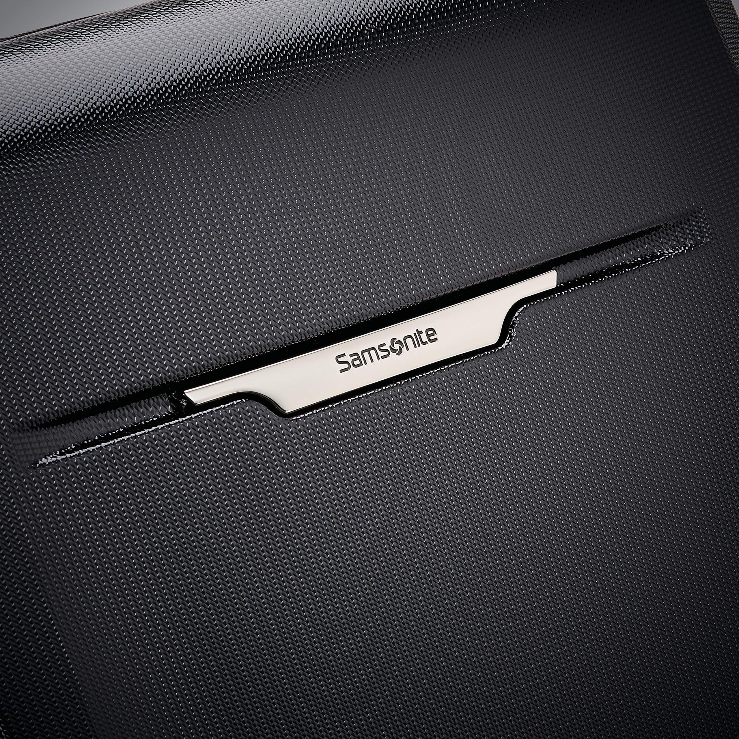 Samsonite Winfield 3 DLX Spinner