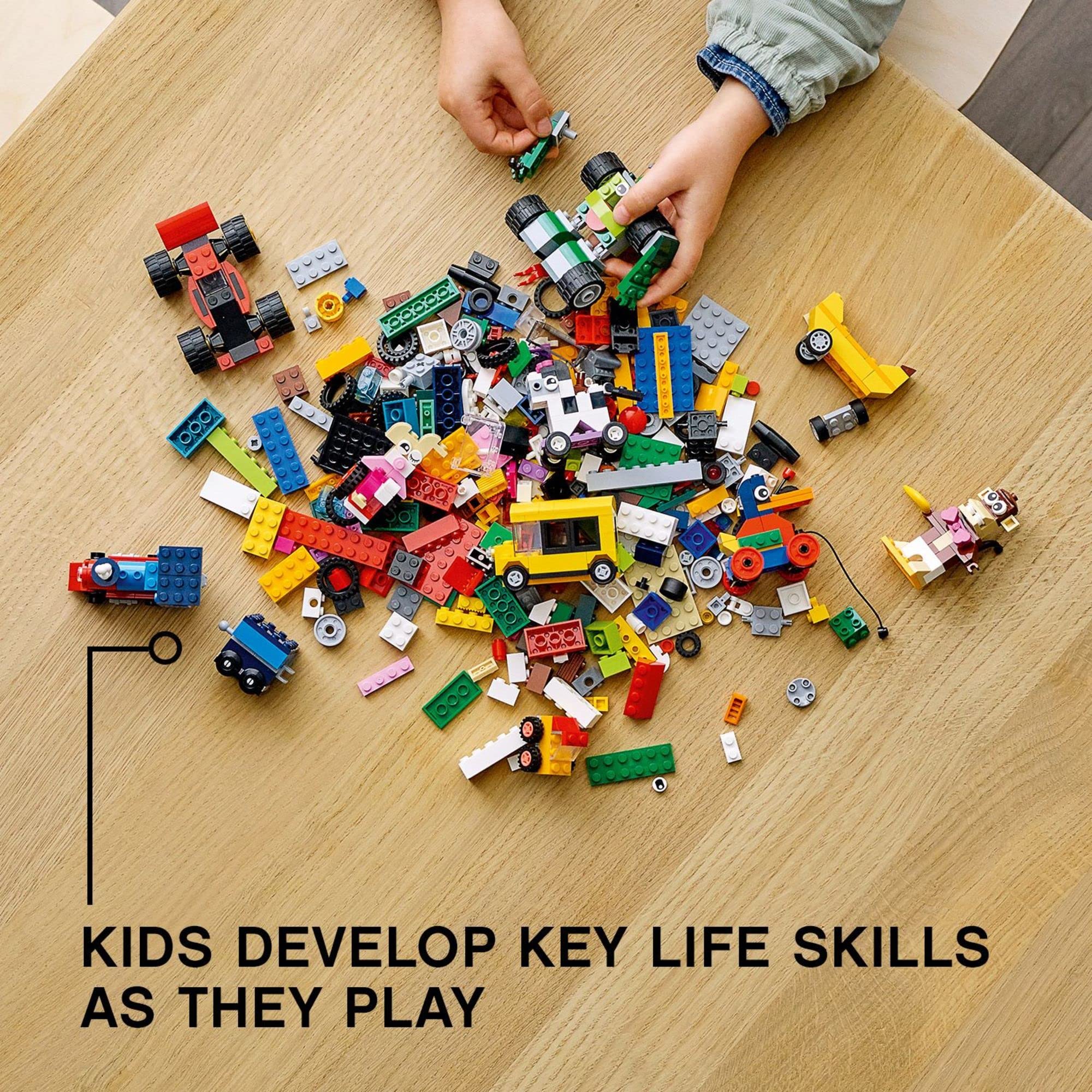 Lego Classic Bricks and Wheels 11014 (653 Pieces)