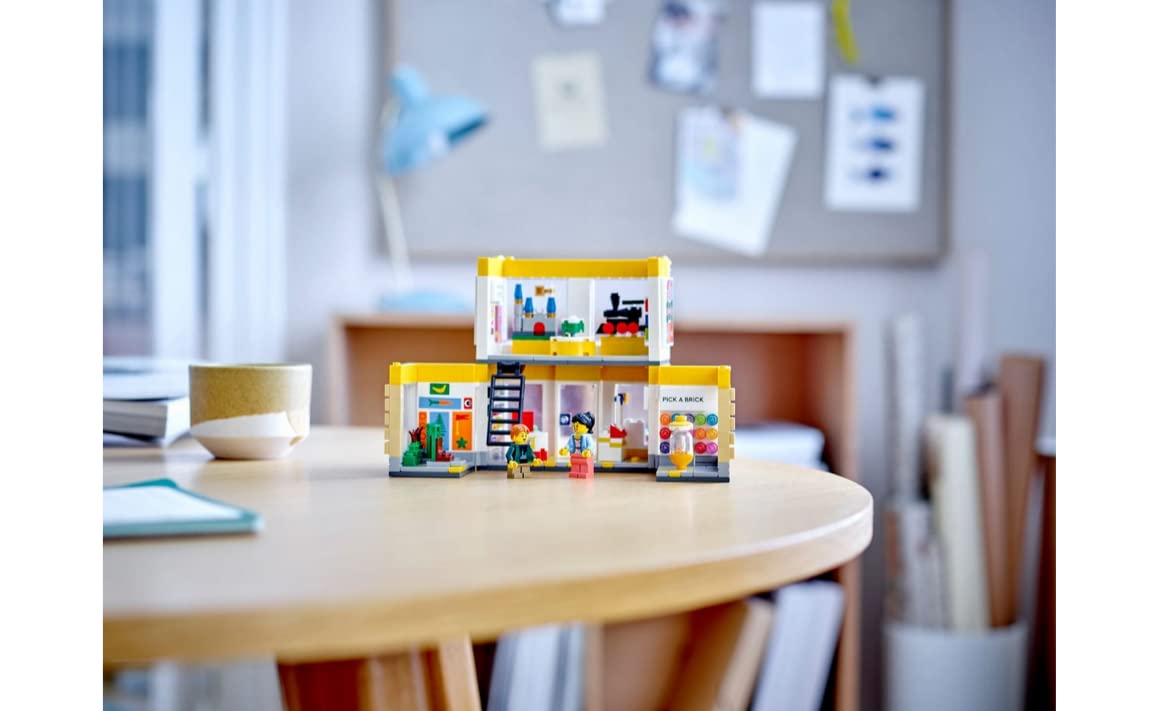 LEGO Merchandise Official Store 40574 (541 pcs)
