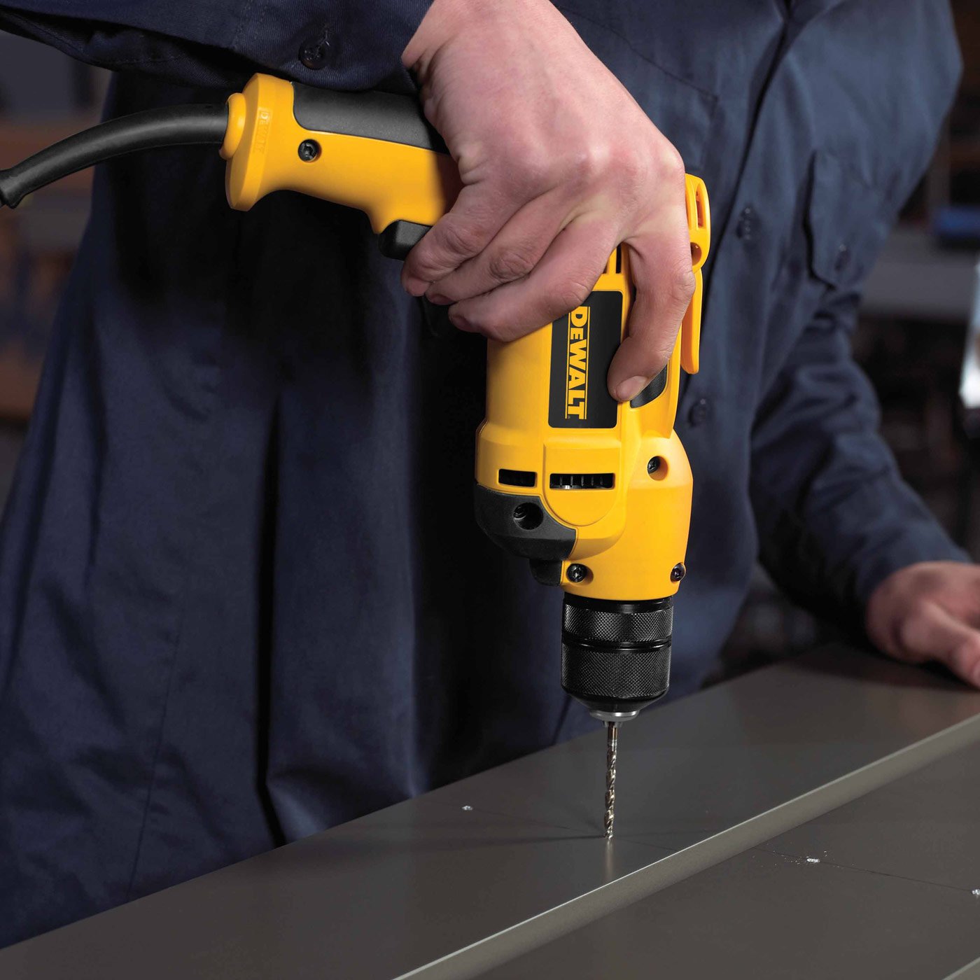 DEWALT DWD112 8.0 Amp 3/8-Inch VSR Pistol-Grip Drill