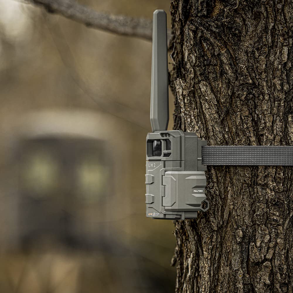 SPYPOINT LM2 Cellular Trail Camera