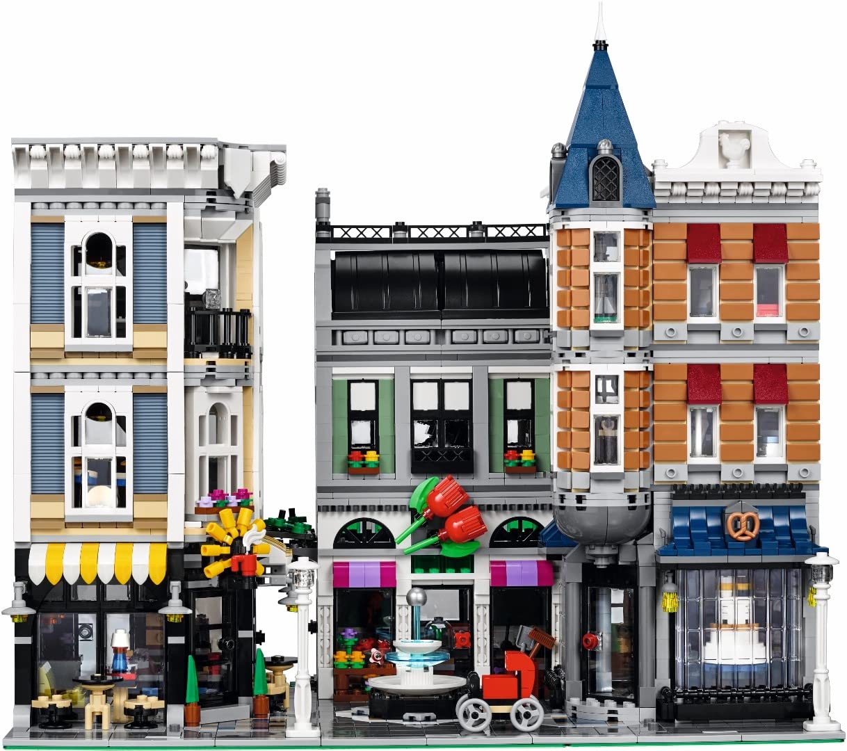 LEGO Creator Expert Assembly Square 10255 (4002 Pieces)