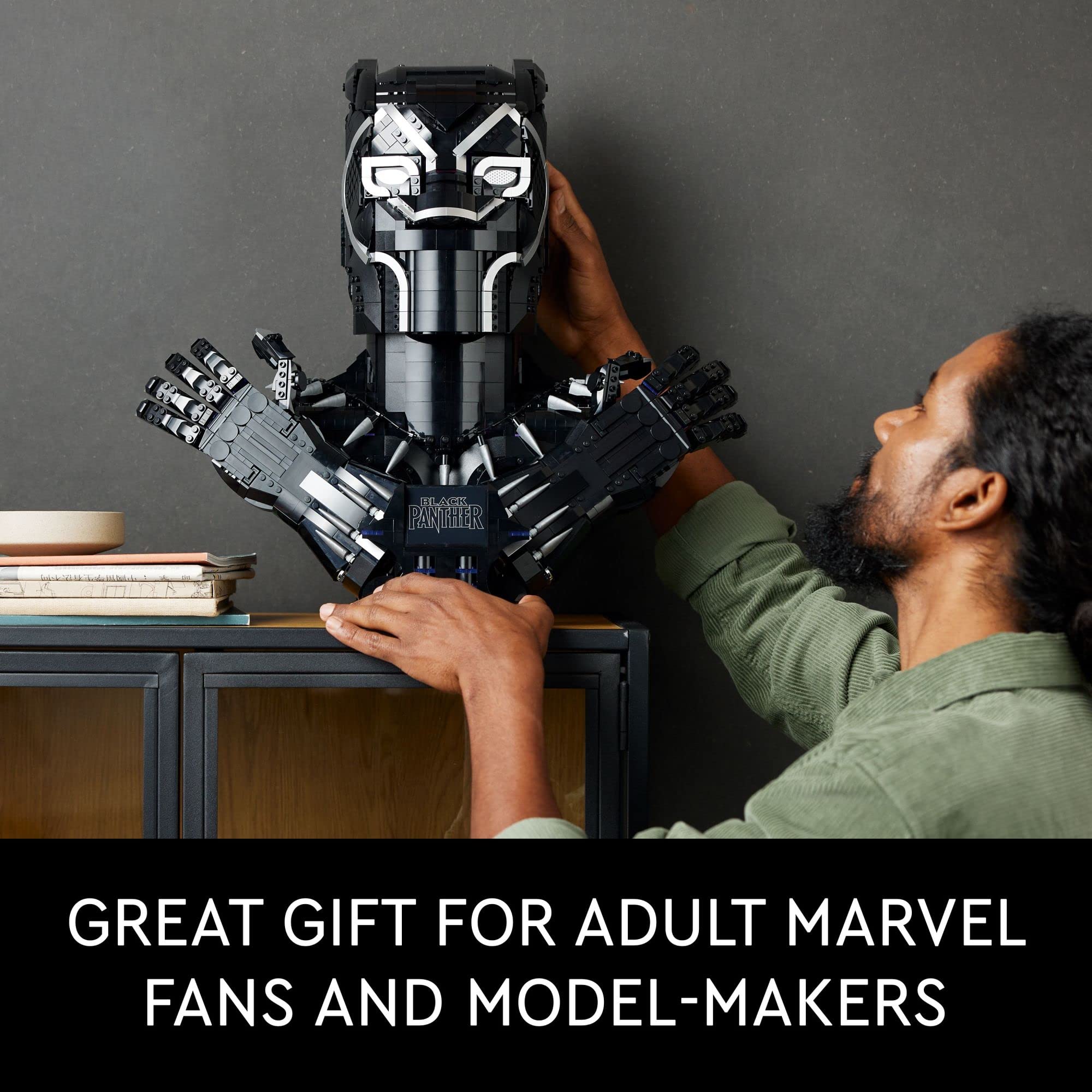 LEGO Marvel Black Panther King T’Challa Model Building Kit 76215