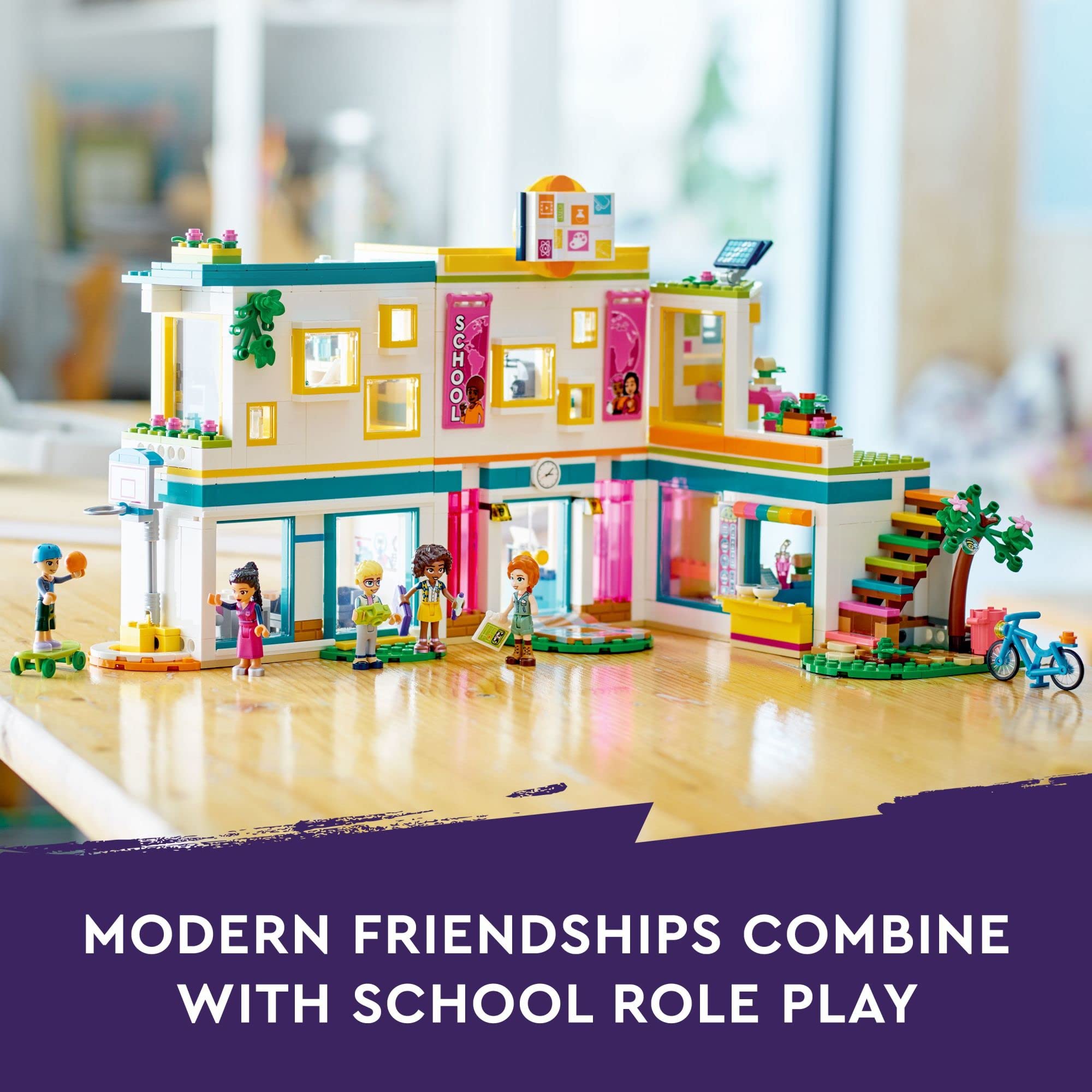 Lego Friends Heartlake International School 41731