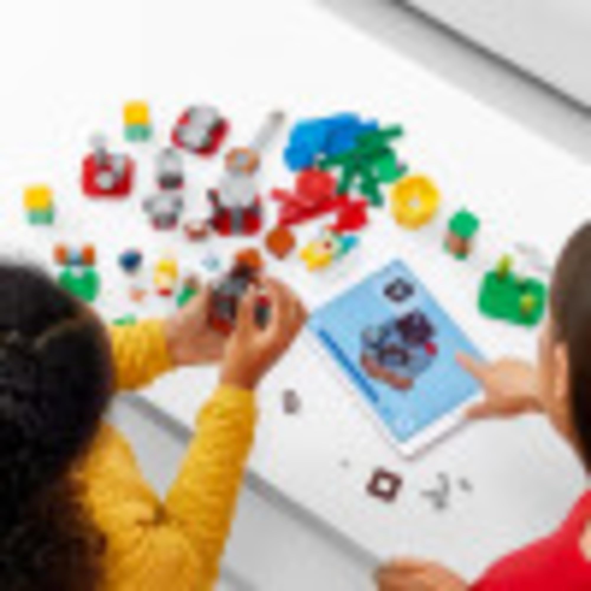 LEGO Super Mario Master Your Adventure Maker Set 71380 (366 Pieces)