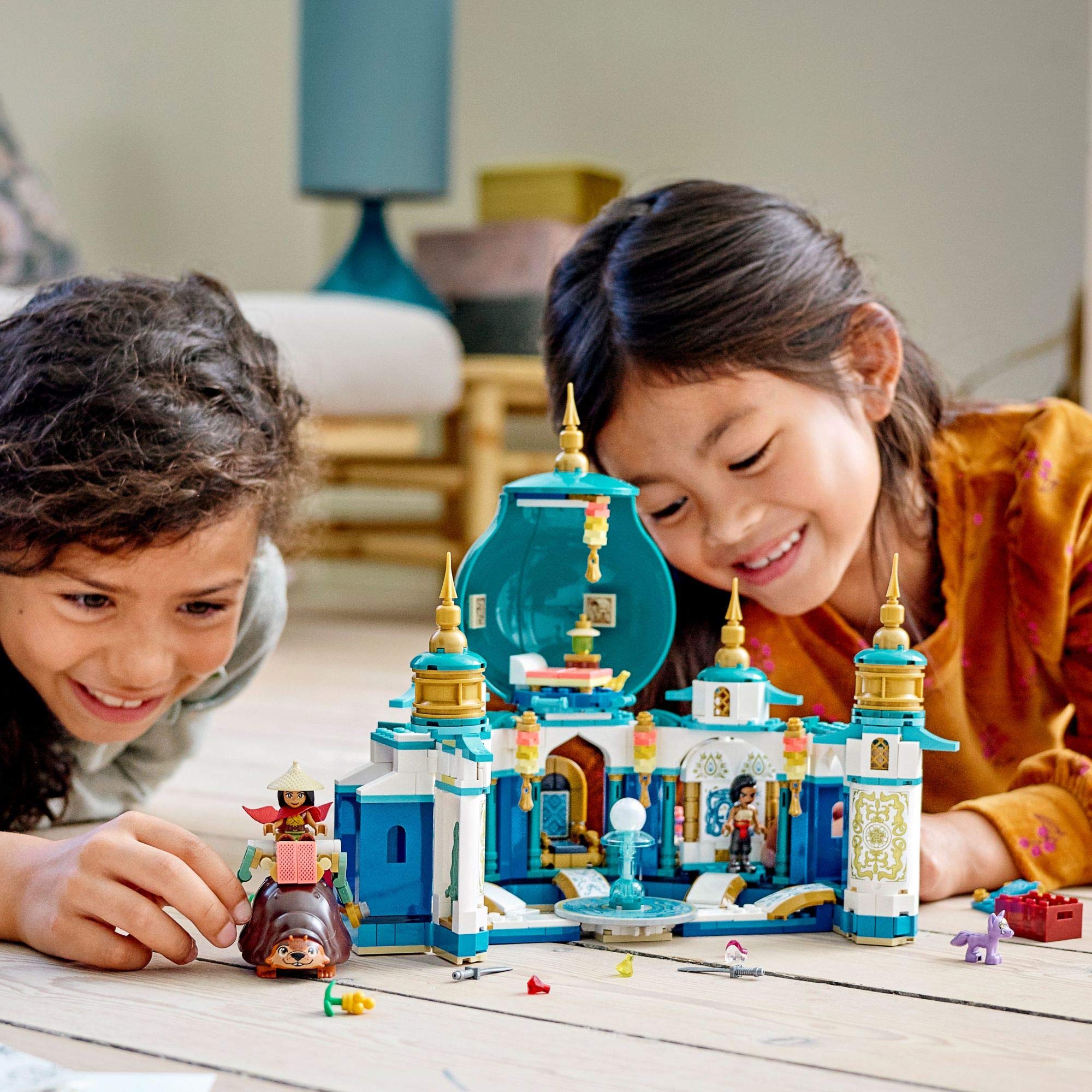 LEGO Disney Raya and The Heart Palace 43181 (610 Pieces)