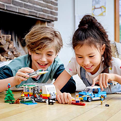 LEGO Creator 3in1 Caravan Family Holiday 31108 (766 Pieces)